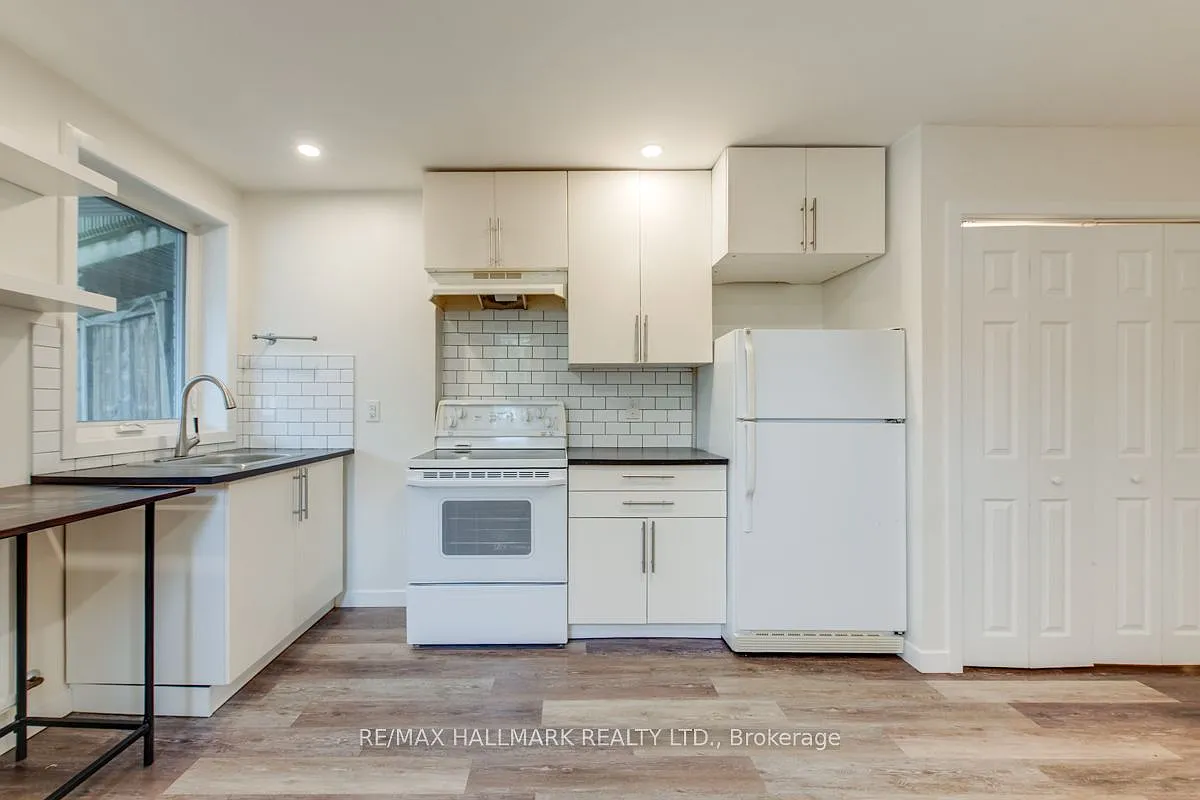 1 bed, $1,689 — Photo 2