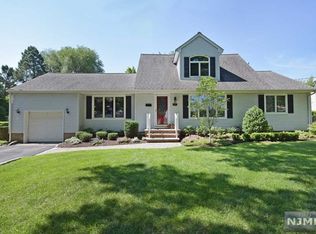 94 Alden Rd, Paramus, NJ 07652