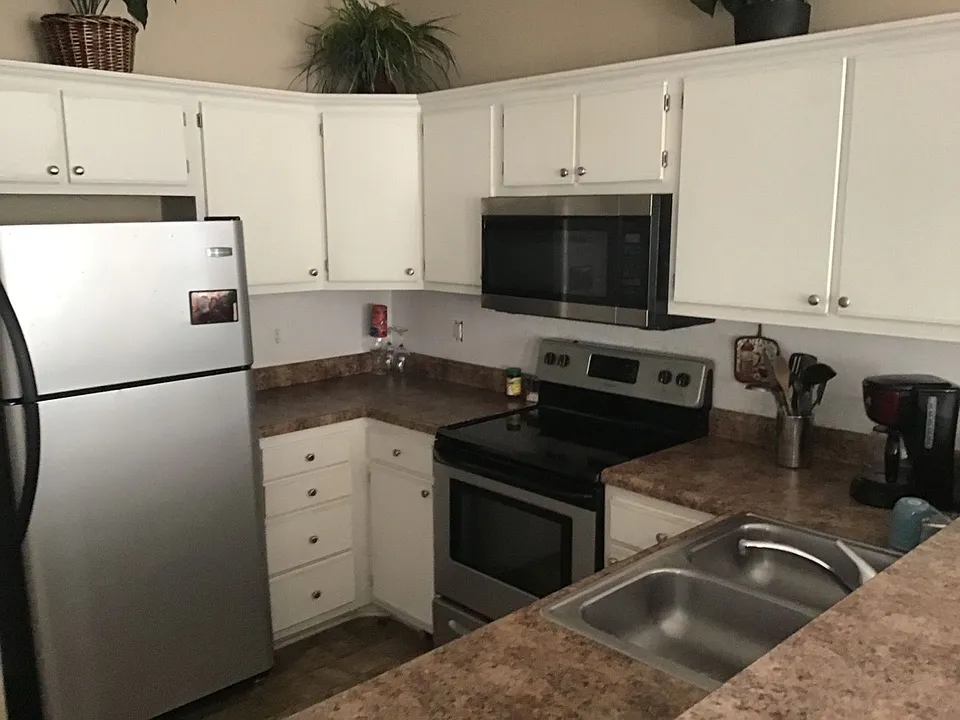 504 River Oaks Dr #57J