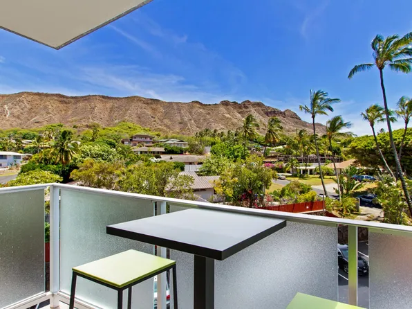 3151 Monsarrat Ave APT 403, Honolulu, HI 96815