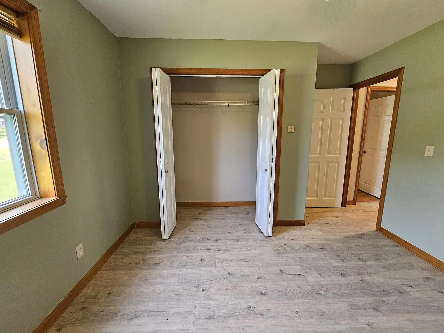 2 bed, 864 sqft, $2,100 — Photo 4