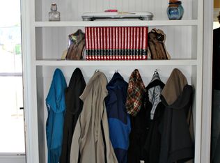 40 Usher Ter, Bristol, RI 02809