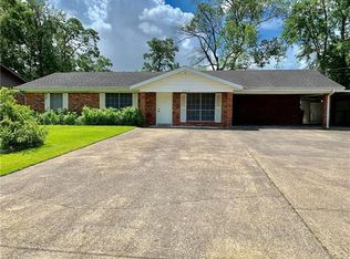 2412 Saint Joseph St, Sulphur, LA 70663