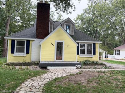 345 Colonial Ln, Algonac, MI, 48001