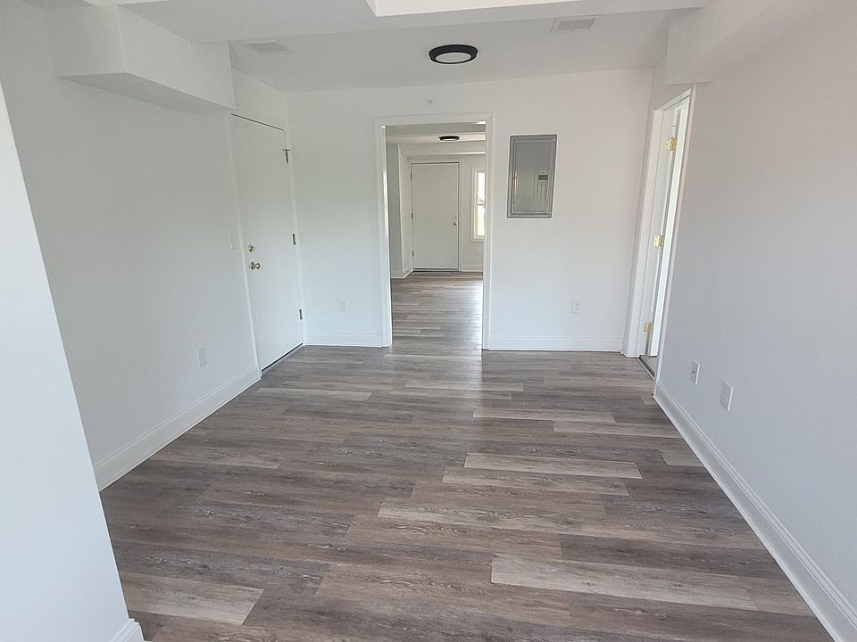 63 River St Southbridge, MA, 01550 Apartments for Rent Zillow