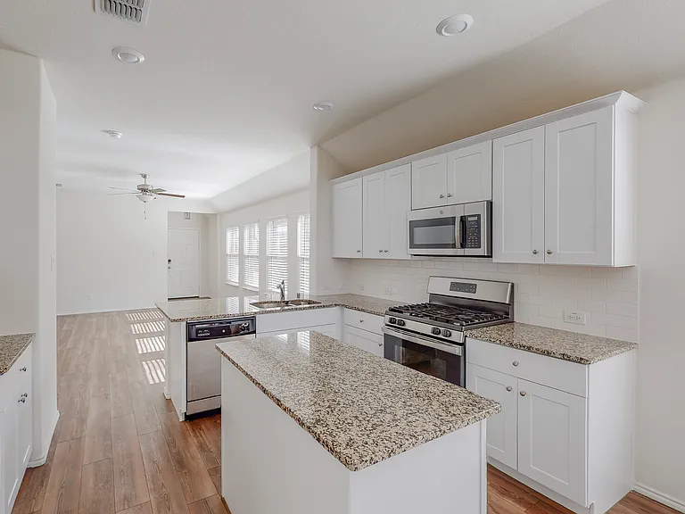 2348 Evening Stone Dr — Photo 27