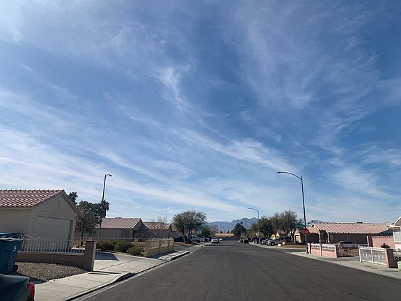 4th image of 1921 Rose Coral Ave