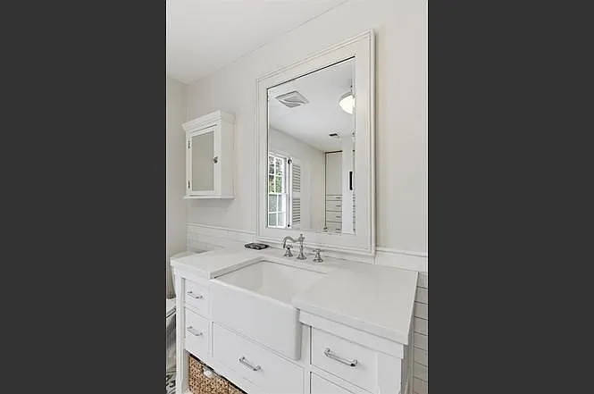 1386 Churchill Way — Photo 3