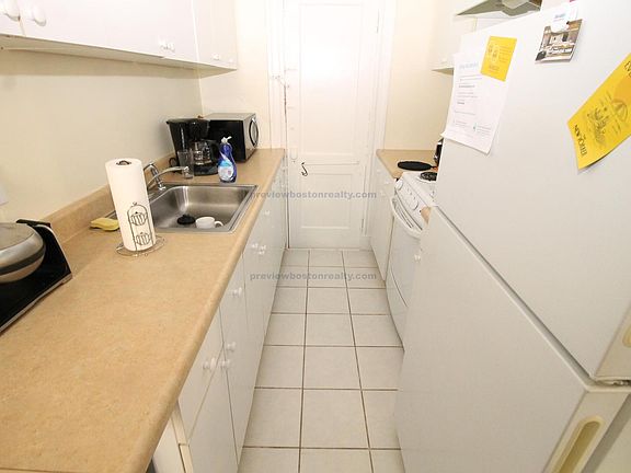 4th image of 1637 Commonwealth Ave #Mja9