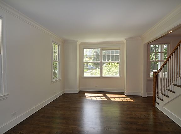 3rd image of 771 Judson Ave