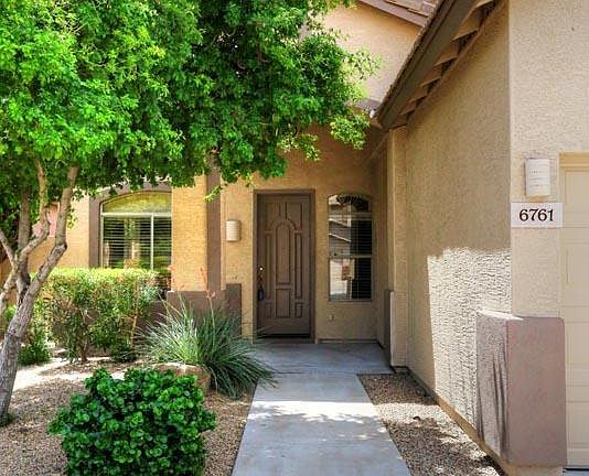 3rd image of 6761 W Lariat Ln