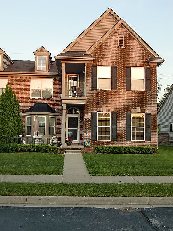 42682 Park Crescent Dr, Sterling Heights, MI 48313 Zillow