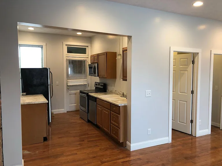 2952 Harney St #1 — Photo 3