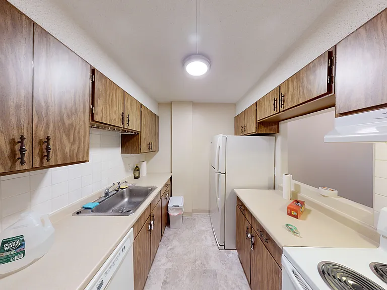 62 Centre St #2A — Photo 7