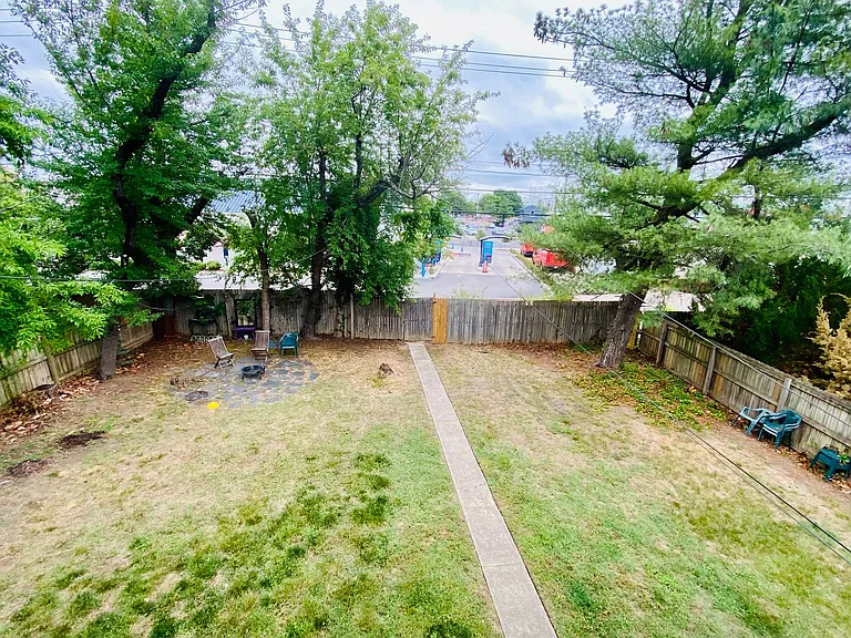 4208 Fitzhugh Avenue — Photo 23