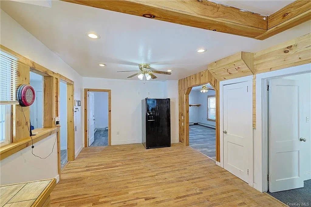 2 bed, $1,850 — Photo 4