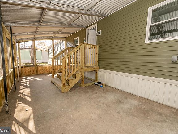 5th image of 29 Hazelwood Dr