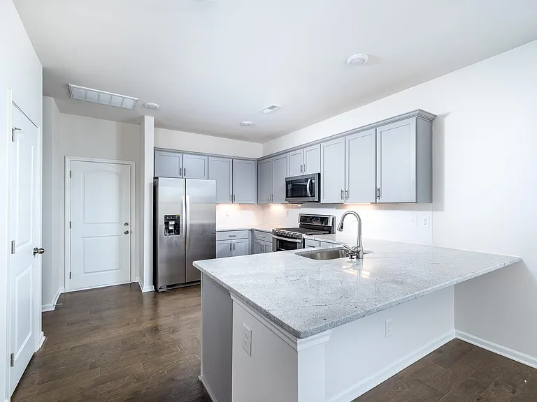 2425 Mount Harmony Church Rd — Photo 1