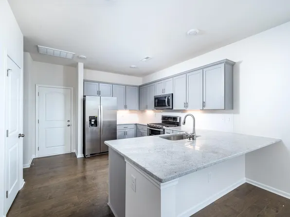 2425 Mount Harmony Church Rd, Matthews, NC 28104