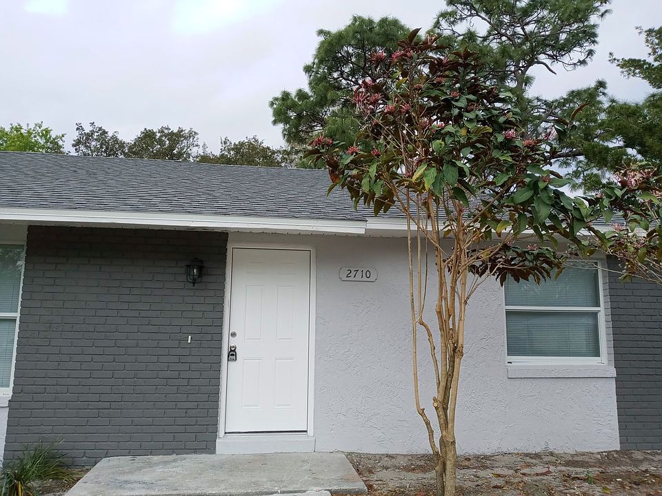 1st image of 2710 Adela Ave