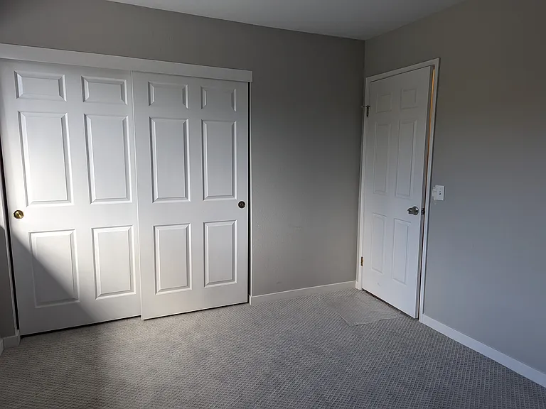 6525 Idlewild Ct — Photo 8