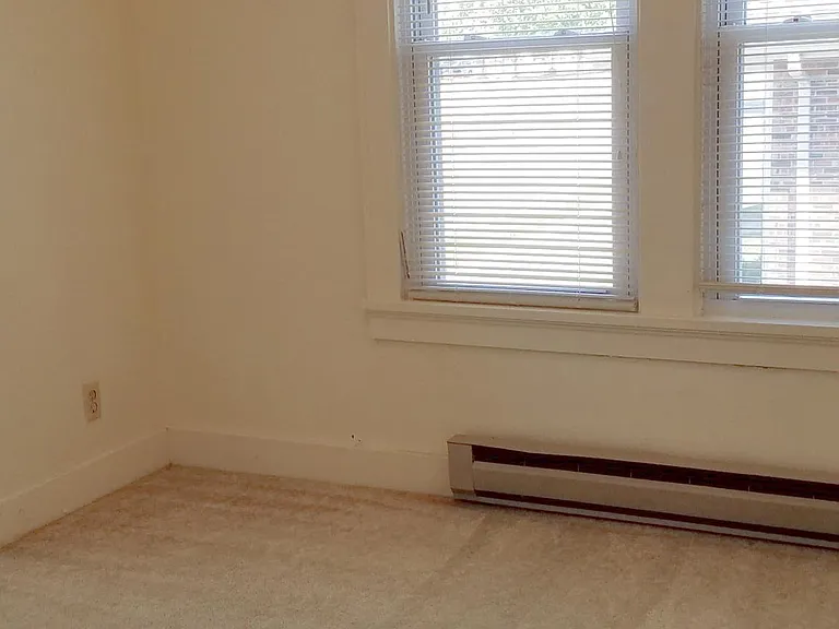 601 E Randolph St #C — Photo 6