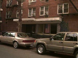 61-88 Dry Harbor Rd APT 6J, Middle Village, NY 11379