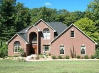 535 University Dr, Jasper, IN 47546