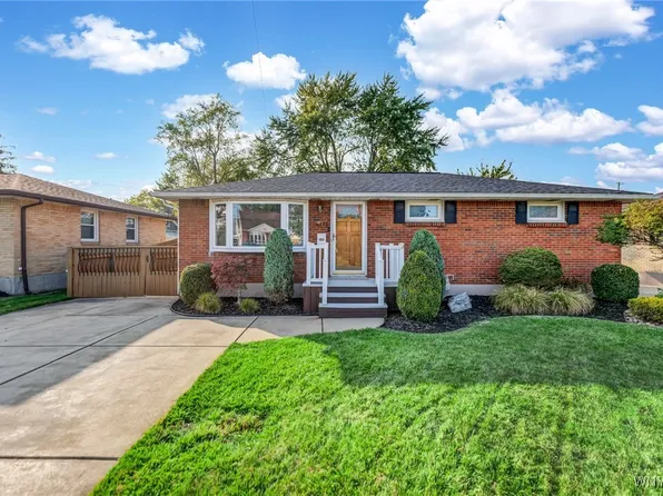 42 Homeworth Pkwy, Cheektowaga, NY 14225
