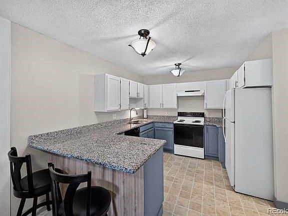 2nd image of 750 S Alton Way #8C