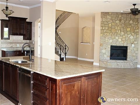 3rd image of 3113 San Saba Dr