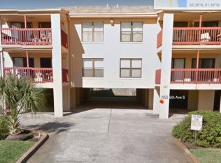 211 6th St S, Jacksonville Beach, FL 32250