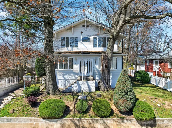 189 Katan Avenue, Staten Island, NY 10308