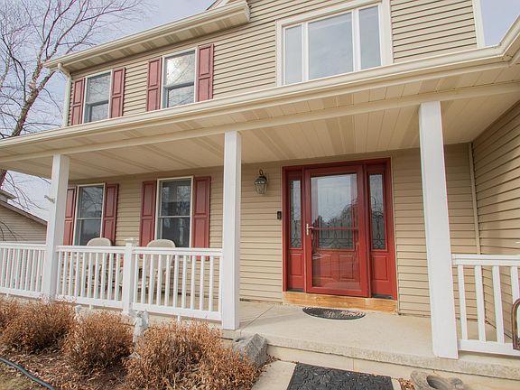 5th image of 1414 Stoneridge Dr
