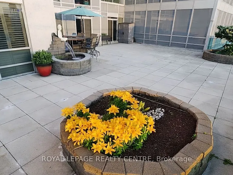 16 Brookers Ln #403 — Photo 27