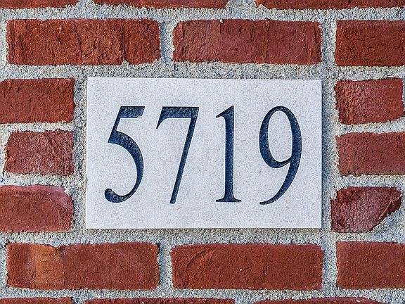 5th image of 5719 Cali Glen Ln