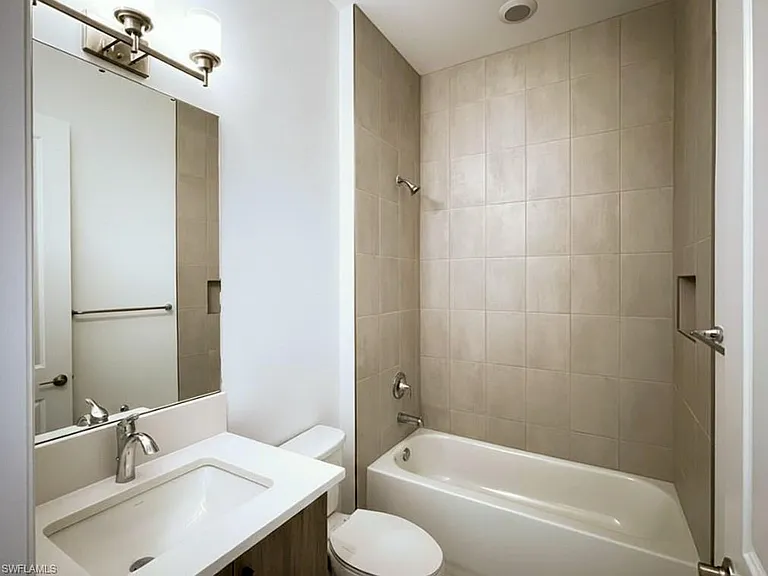 20914 Thistle Leaf Ln — Photo 12