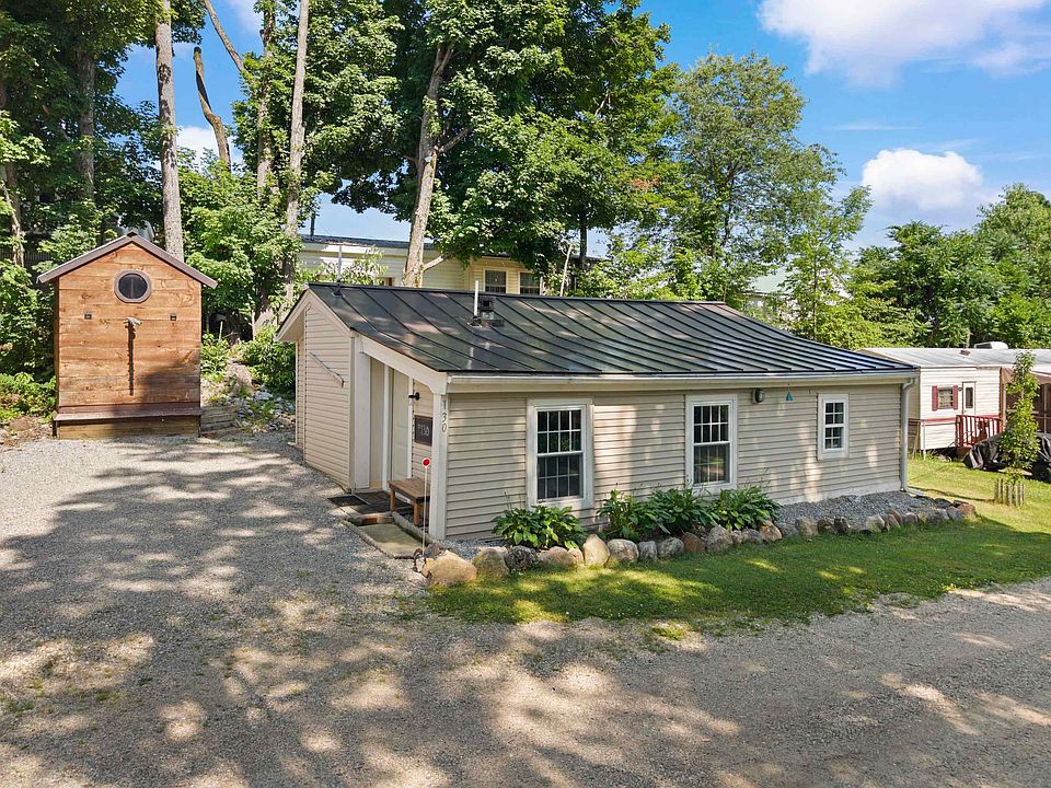 1st image of 194 Buckley Road #130
