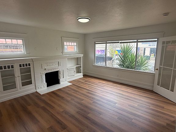 5th image of 261 22nd St