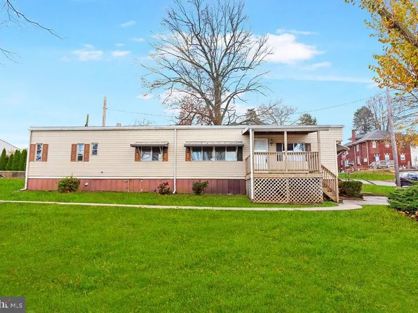 1 N Duke St, Dallastown, PA 17313