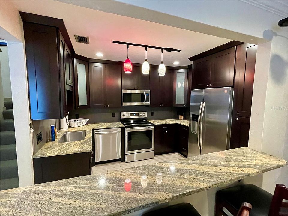 GRANITE COUNTERS
