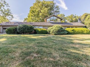 47 Greencroft Dr, Champaign, IL 61821