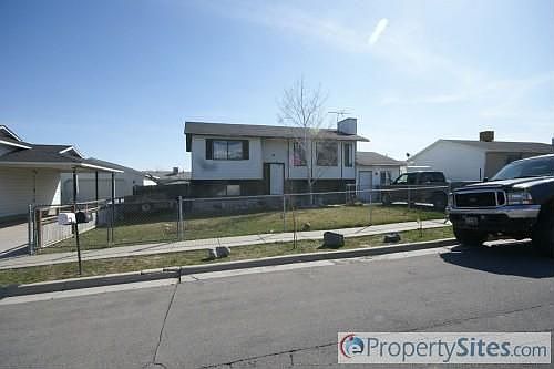 2nd image of 3611 S Toolson Dr