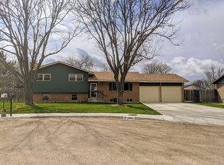 2003 Sioux Dr, Garden City, KS 67846
