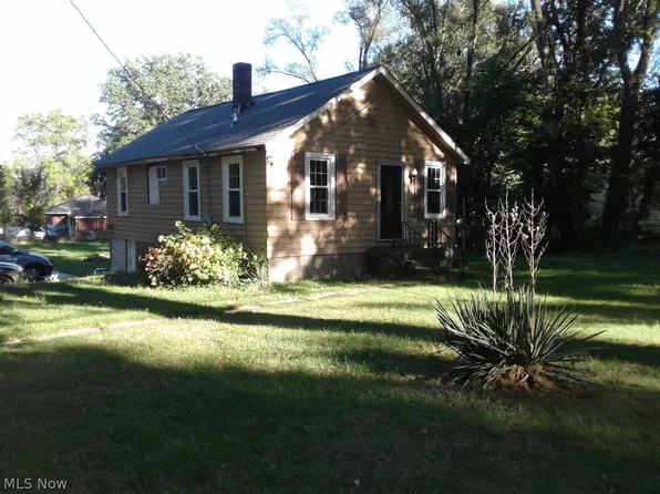 4783 Elyria Ave, Lorain, OH 44055