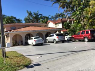 6910 SW 83rd Ct, Miami, FL 33143