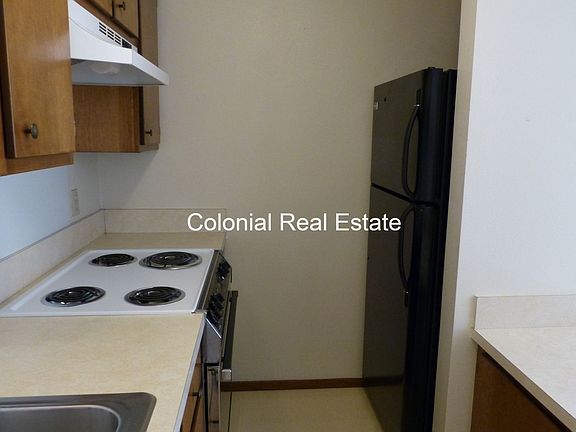 4th image of 2121 Gladstone St APT 5