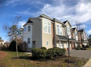 10 Melanie Way, Manahawkin, NJ 08050