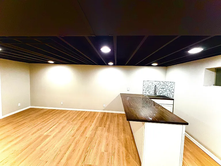 1010 Pawtuckette Dr — Photo 27