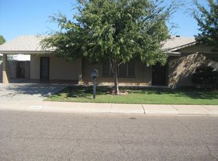 8405 N 55th Dr, Glendale, AZ 85302
